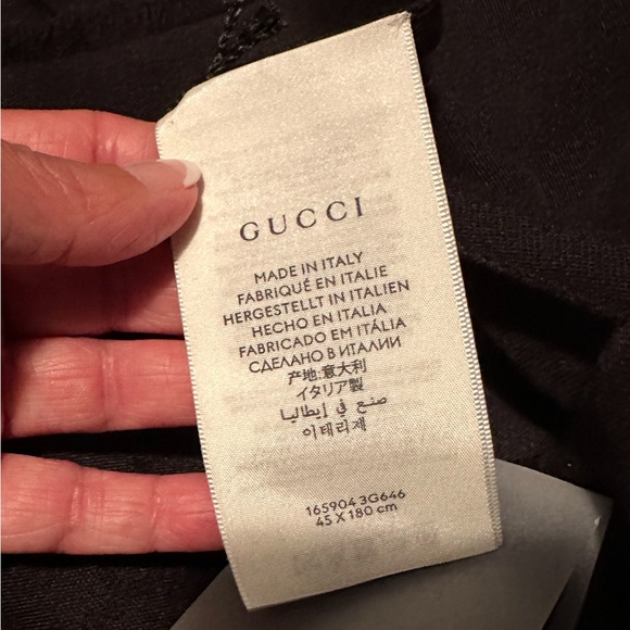 NWT Black authentic Gucci scarf, 45x180 - Picture 5 of 8